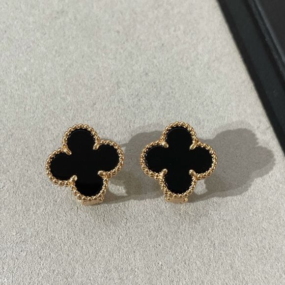 Black Stud