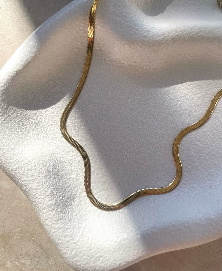SILK SNAKE NECKLACE