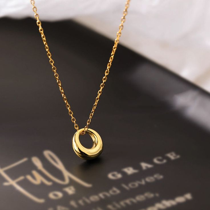 Halo Loop Necklace